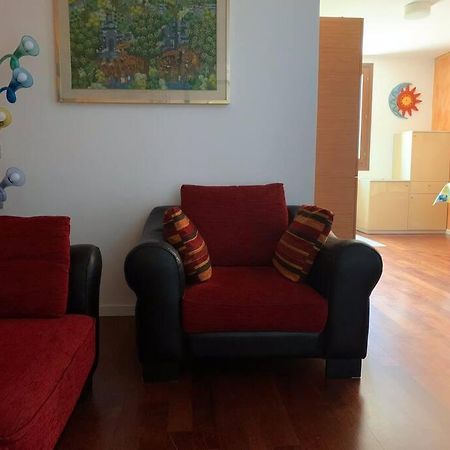Appartamento Andrew'S House Con Parcheggio Privato 安佐拉德莱米拉 外观 照片
