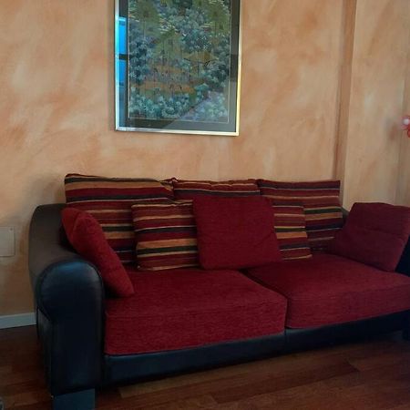 Appartamento Andrew'S House Con Parcheggio Privato 安佐拉德莱米拉 外观 照片